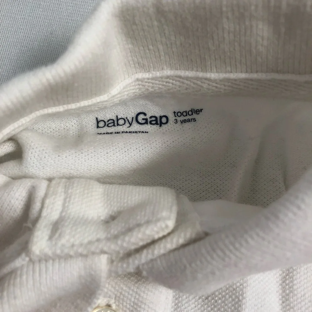 Gap white short sleeve polo shirt